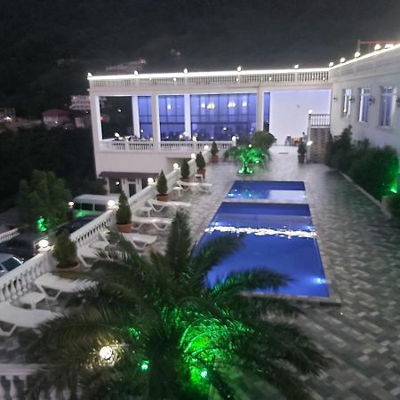 Hotel Zura Palace Kvariati Exteriör bild