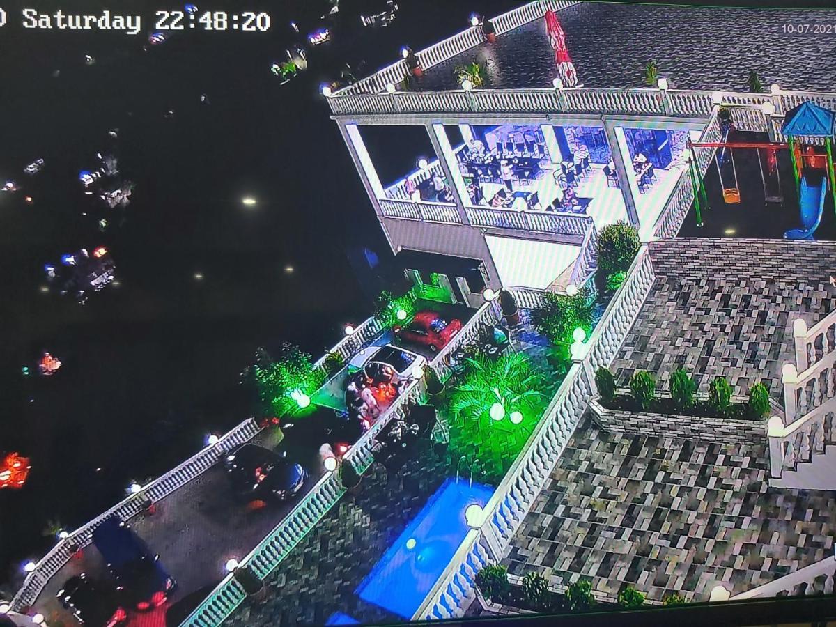 Hotel Zura Palace Kvariati Exteriör bild