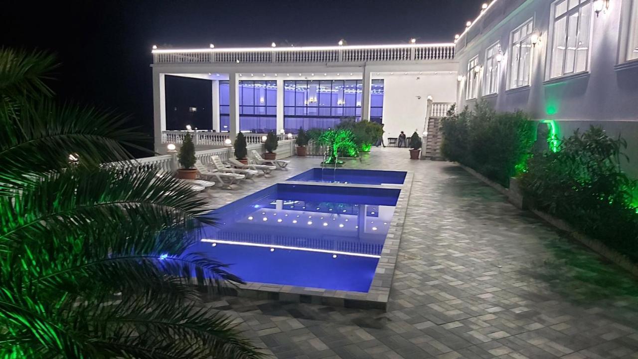 Hotel Zura Palace Kvariati Exteriör bild