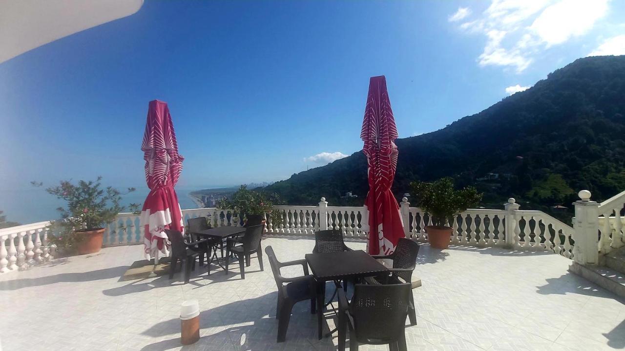 Hotel Zura Palace Kvariati Exteriör bild